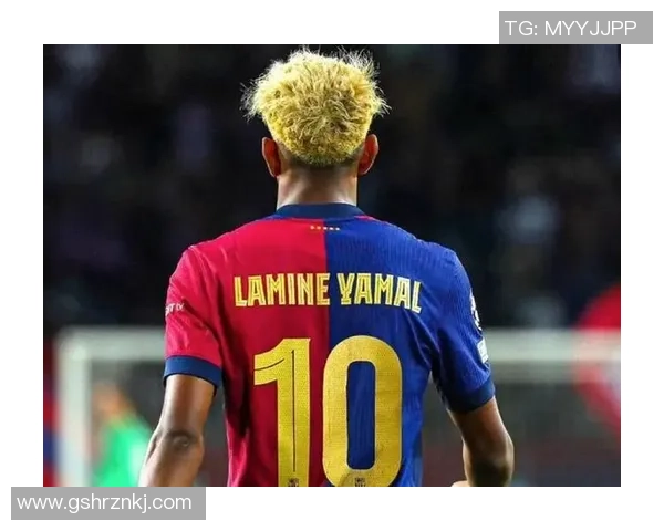 2018号球衣足球明星的辉煌历程与传奇故事揭秘