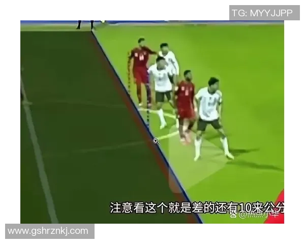 足球明星因长期训练导致脚趾变形的真实记录与背后故事揭秘